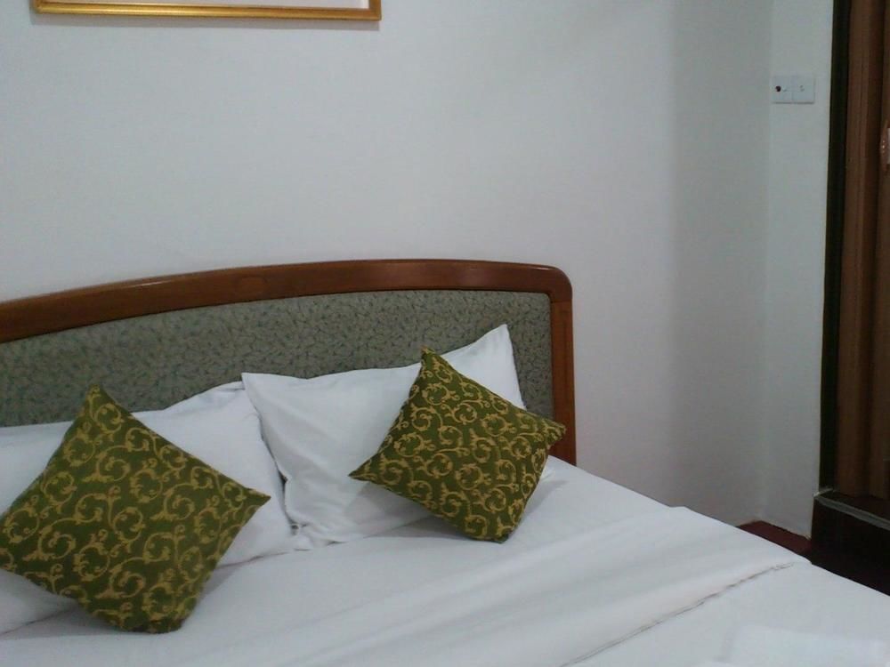 Oyo 89562 Hotel Shalimar Kuala Lumpur Exterior photo